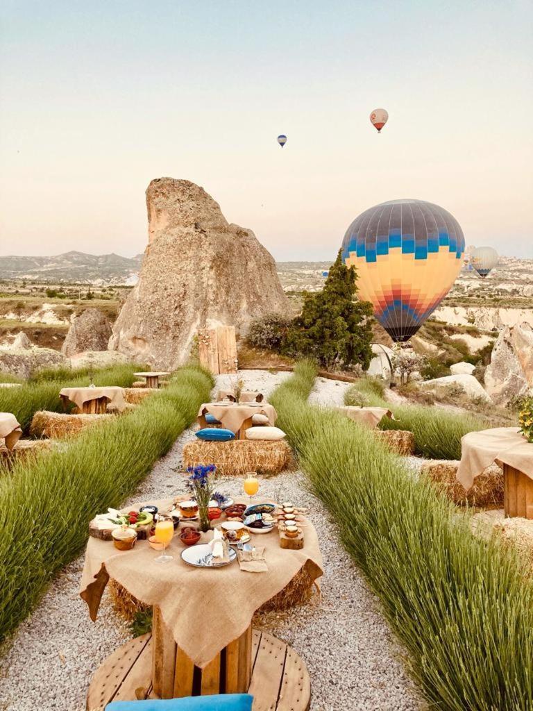 Wish Cappadocia Love (Adults Only) Uçhisar Exterior photo