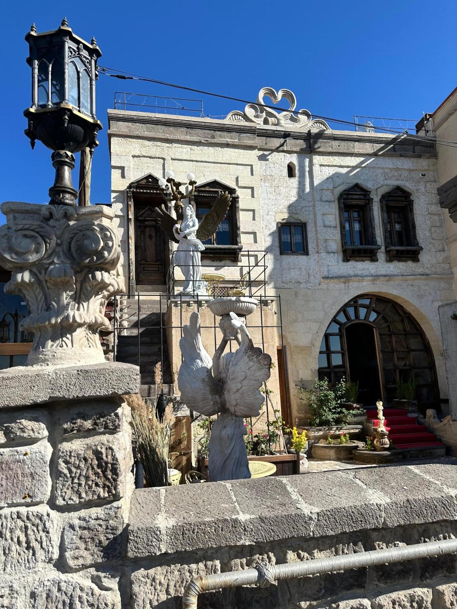 Wish Cappadocia Love (Adults Only) Uçhisar Exterior photo